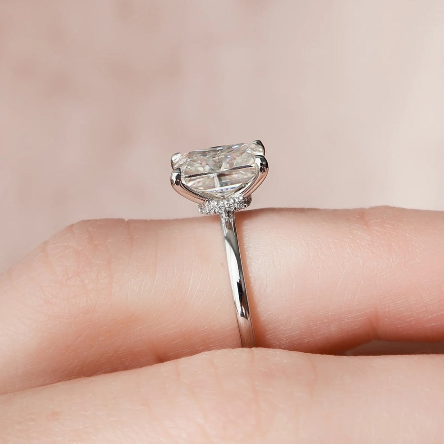  The Solitaire Nelly Radiant Lab Diamond Ring 14k White Gold 004 Final