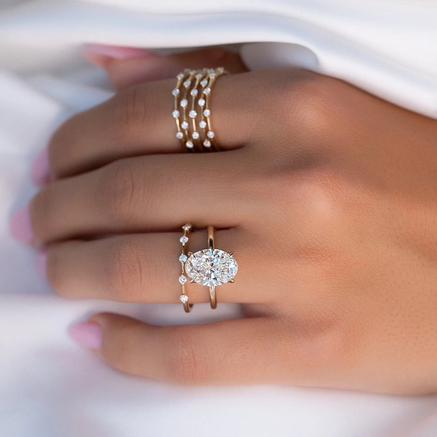  The Solitaire Petal Kamellie Oval Lab Diamond Ring 18k Yellow Gold 003