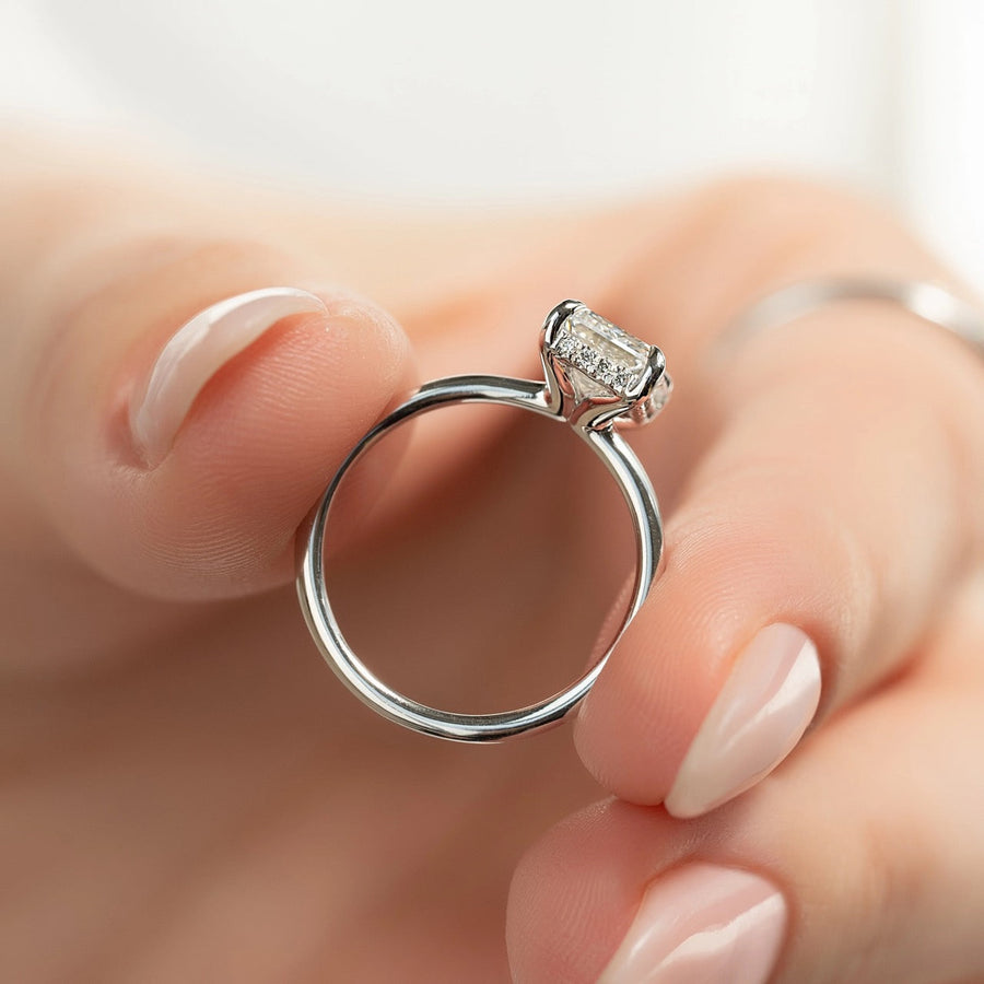  The Solitaire Sarah Emerald Lab Diamond Ring 14k White Gold 005 Final