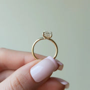  The Solitaire Sarah Emerald Moissanite Ring 18k Yellow Gold 005 Final