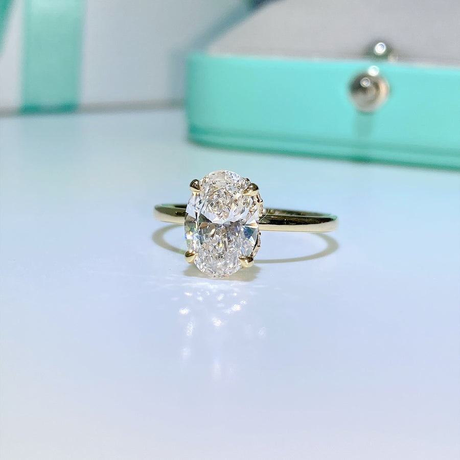 The Solitaire Margot Oval Lab Diamond Ring