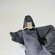 The Pave Petal Kamellie Emerald Lab Diamond Ring